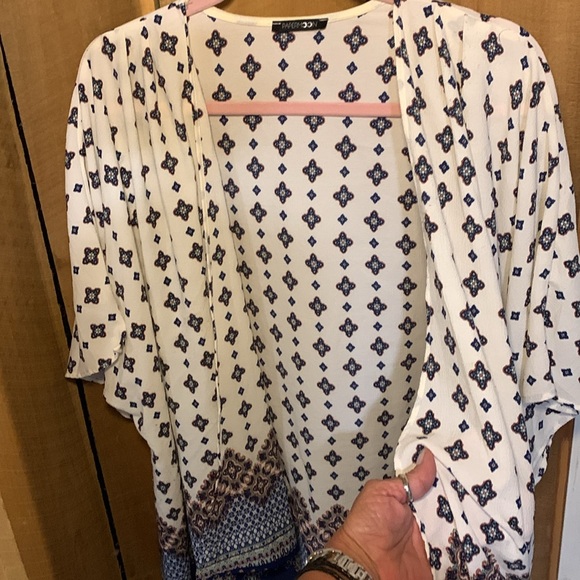 Papermoon Coverup - Picture 3 of 6